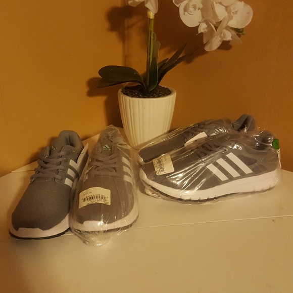 Adidas shoes, Nice - Picture 2 of 3